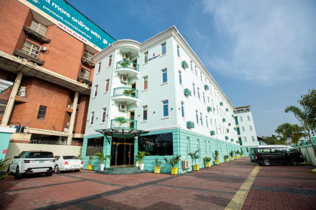 Apartment 79 Hotel & Suite Ікеджа Екстер'єр фото