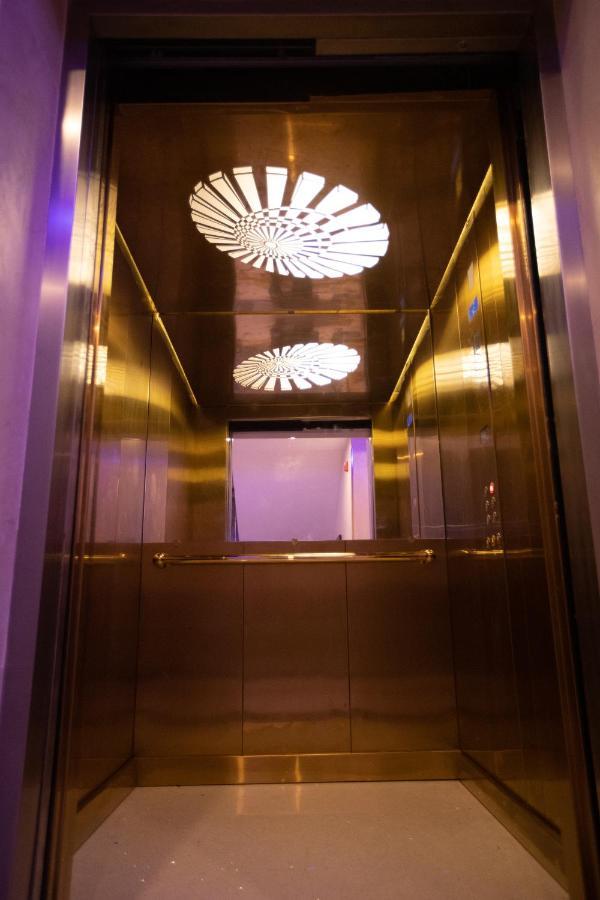Apartment 79 Hotel & Suite Ікеджа Екстер'єр фото